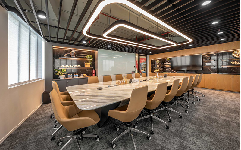 mẫu văn phòng đẹp phong cách tối giản 